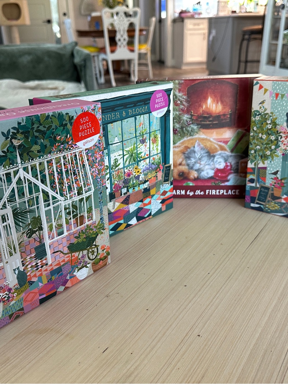 Assorted 500-Piece Jigsaw Puzzle Boxes - Floral & Cozy Scenes